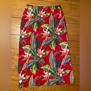 Light weight Hawaiian print skirt